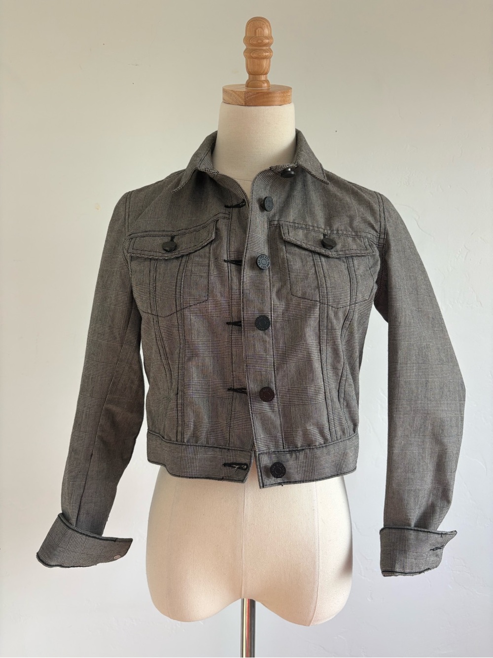 BDG Urban Outfitter’s Women's Tailored Denim-Style Jacket